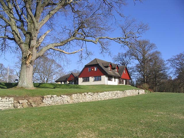 The clubhouse at Minto, Denholm, under a mature oak